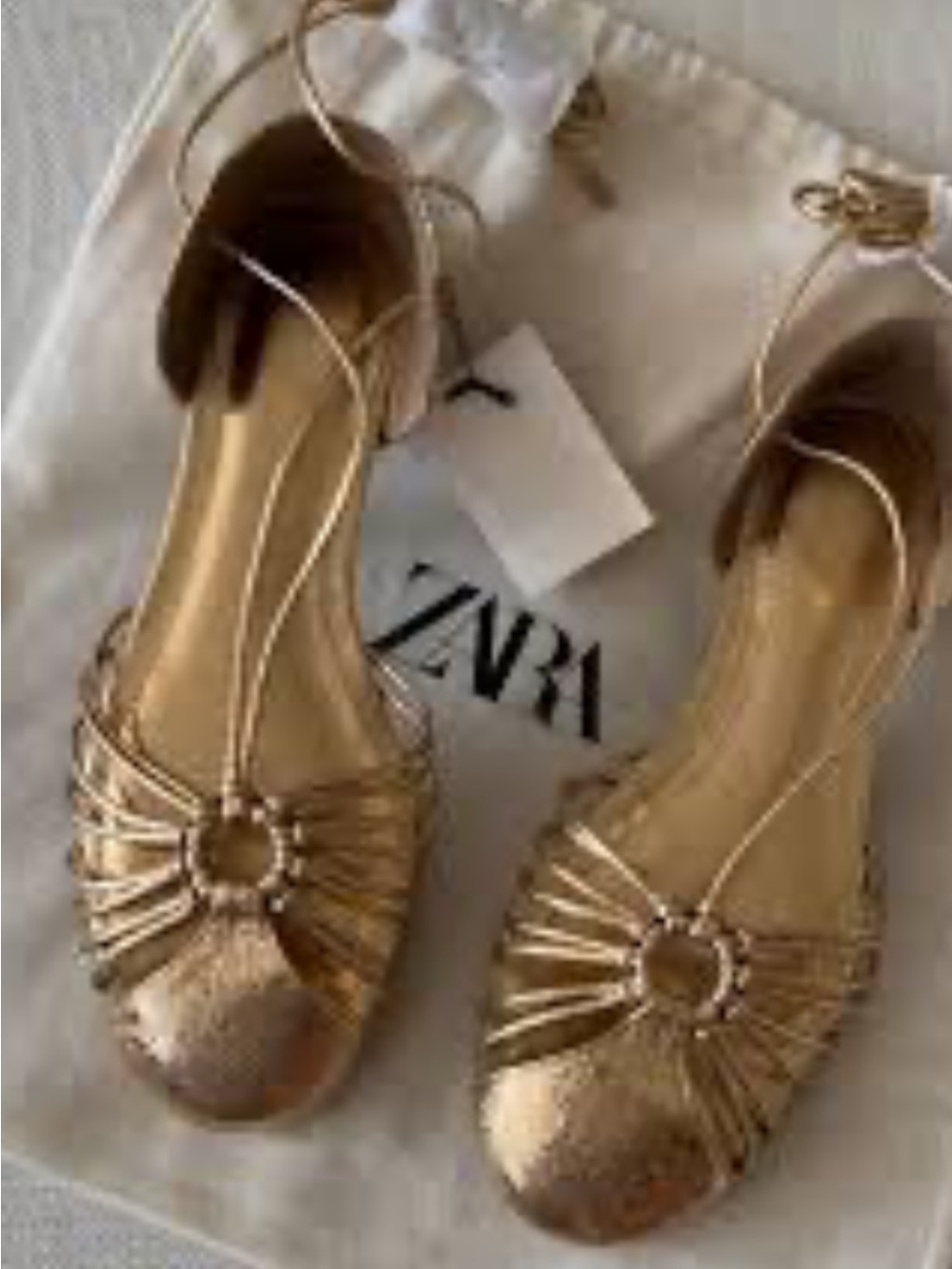 Zara Metallic Gold Ring-Accent Flat Sandals
